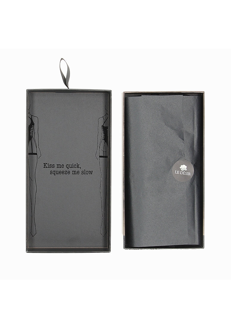 Le Désir - Metis XVI - Body with Garters Crossed