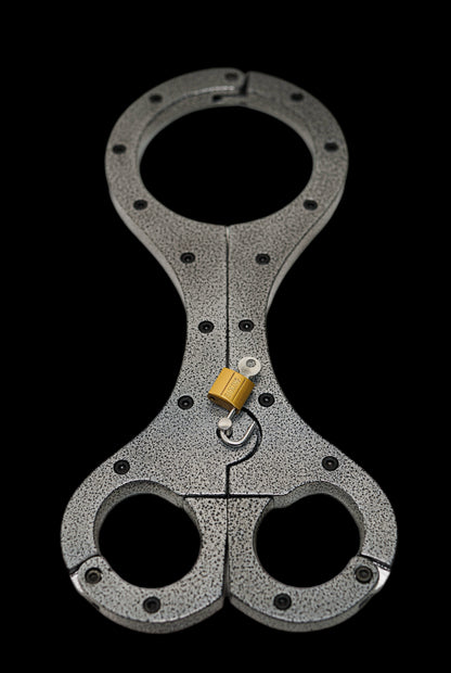 Menottes en aluminine