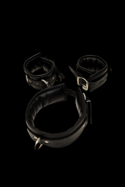 leather handcuffs